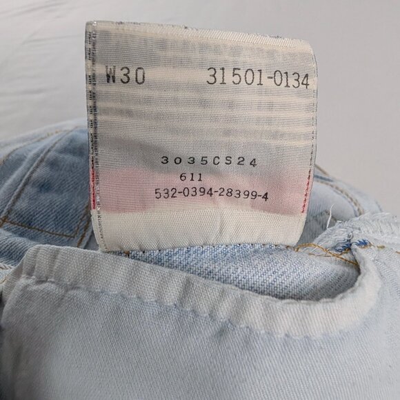 Levi's VTG Light Wash Denim Button Fly Long Length Jorts Jean Shorts - Picture 9 of 10